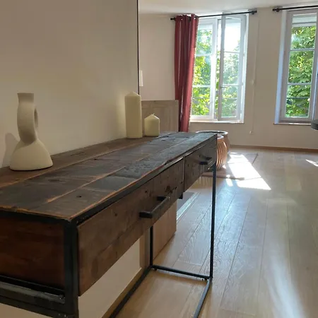 Mc Briand Cmz Place-ducale * Charleville-Mezieres