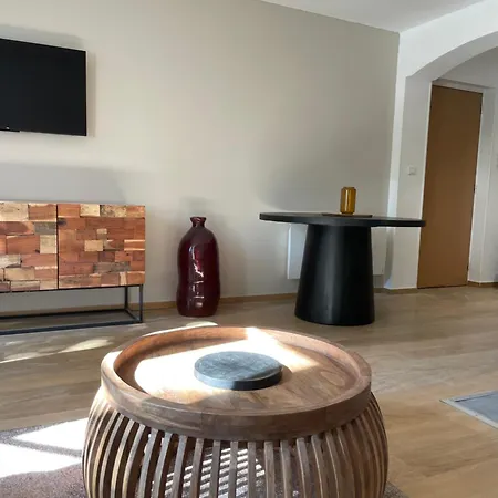 Apartment Mc Briand Cmz Place-ducale Charleville-Mezieres